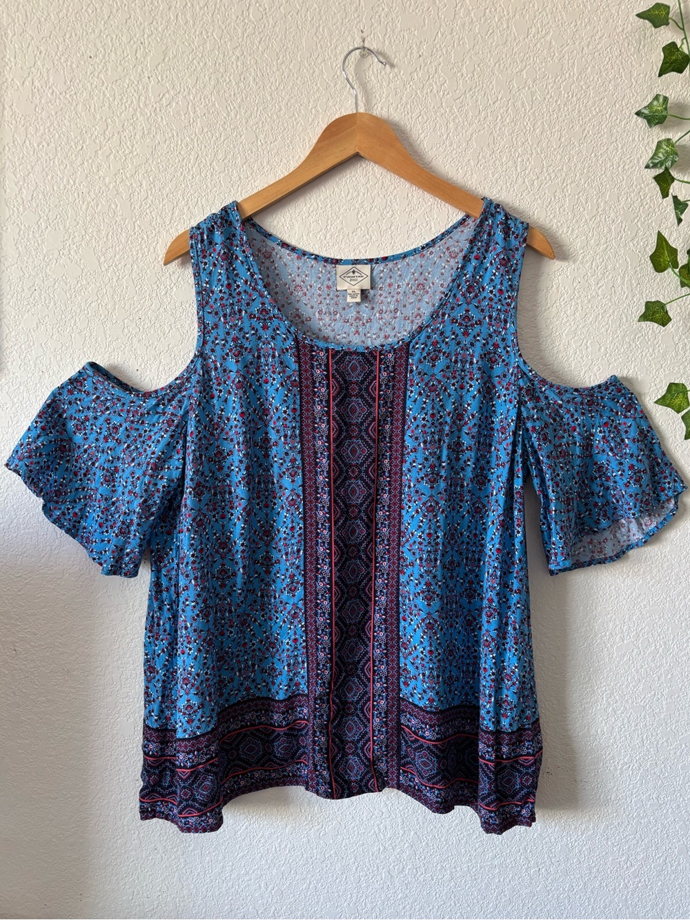 St. John's Bay Women's Blue Floral Boho Print Open Cold Shoulder Top Size XL
